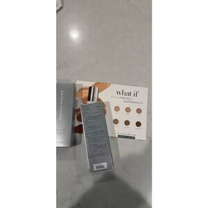 Sealed Rodan + Fields Broad Spectrum SPF Foundation in Espresso